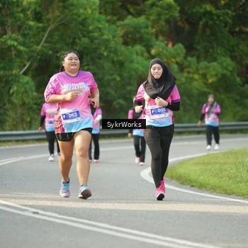 Runner Photo 7617472