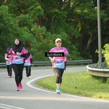 Runner Photo 7617476