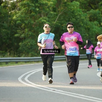 Runner Photo 7617486