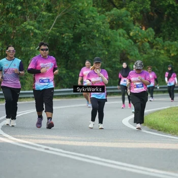 Runner Photo 7617493