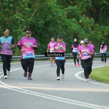Runner Photo 7617495
