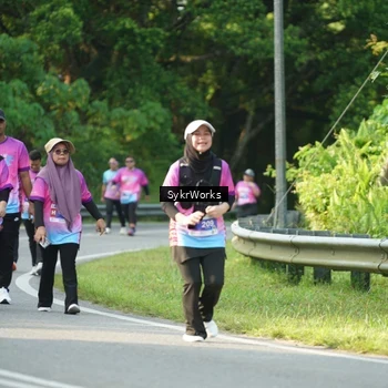 Runner Photo 7617548