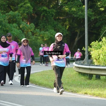 Runner Photo 7617551