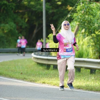 Runner Photo 7617556