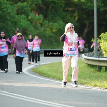 Runner Photo 7617560