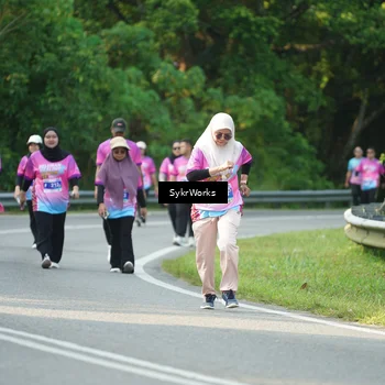 Runner Photo 7617561