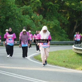 Runner Photo 7617562