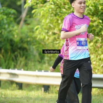 Runner Photo 7617589