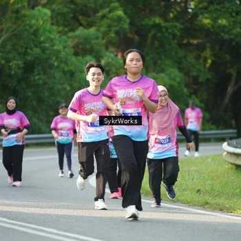 Runner Photo 7617600