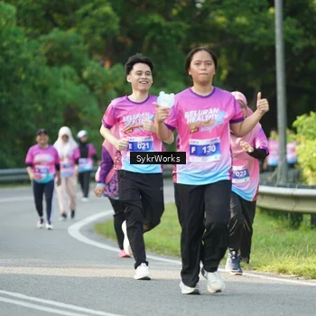 Runner Photo 7617601