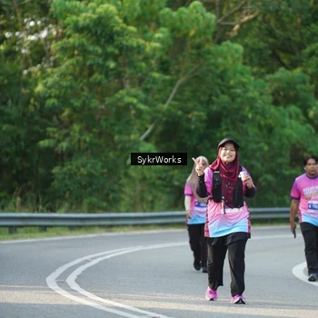 Runner Photo 7617640