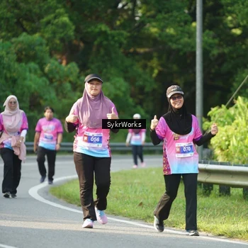 Runner Photo 7617653