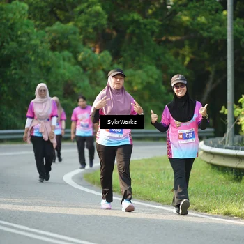 Runner Photo 7617656