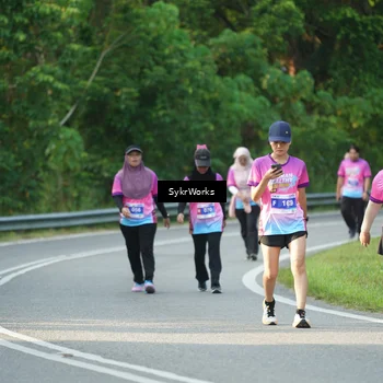 Runner Photo 7617657