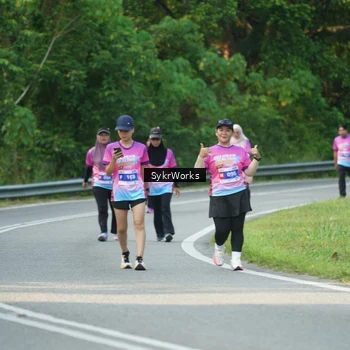 Runner Photo 7617663