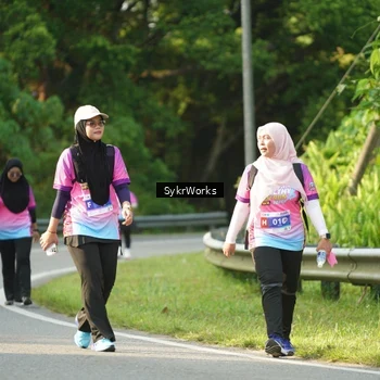 Runner Photo 7617671