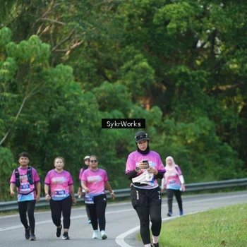 Runner Photo 7617689