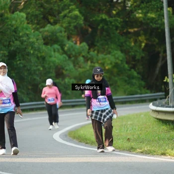Runner Photo 7617698
