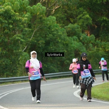 Runner Photo 7617703