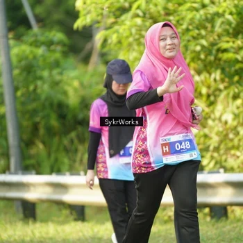 Runner Photo 7617708
