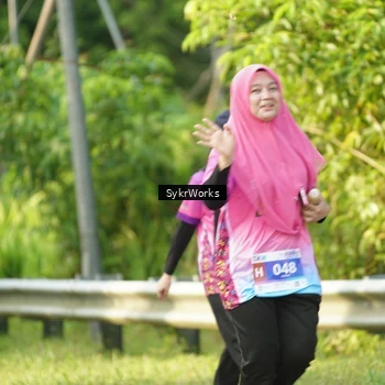 Runner Photo 7617709