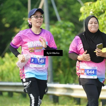 Runner Photo 7617754