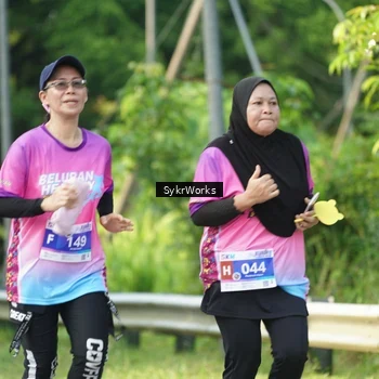 Runner Photo 7617756