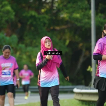Runner Photo 7617942