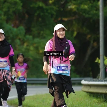 Runner Photo 7617984