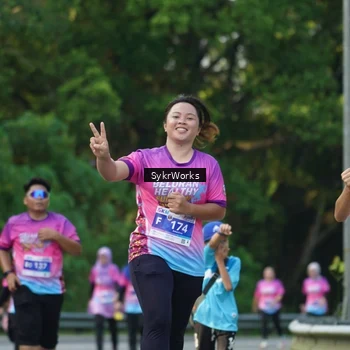 Runner Photo 7618004