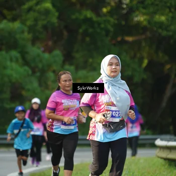 Runner Photo 7618020