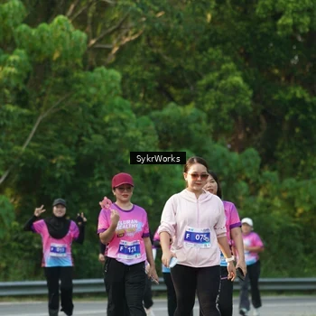 Runner Photo 7618048