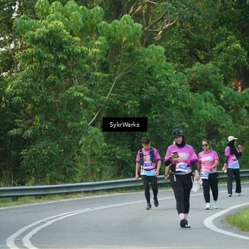 Runner Photo 7618089