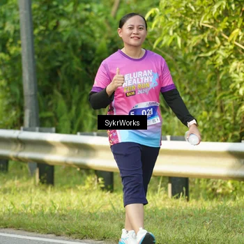 Runner Photo 7618105