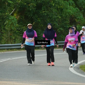 Runner Photo 7618114