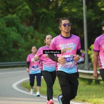 Runner Photo 7618136