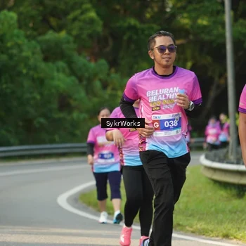Runner Photo 7618138