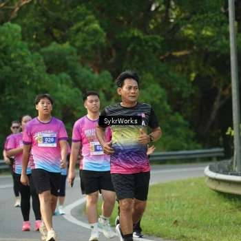 Runner Photo 7618153