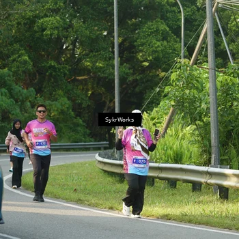 Runner Photo 7618154