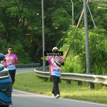 Runner Photo 7618159