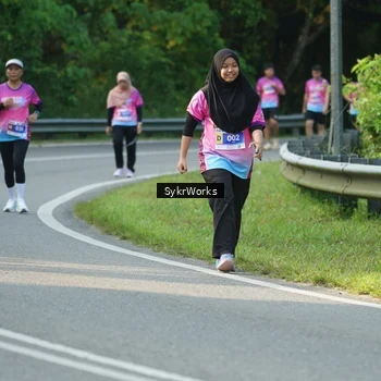 Runner Photo 7618168