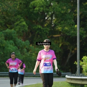 Runner Photo 7618180
