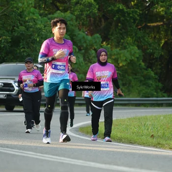 Runner Photo 7618229