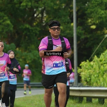 Runner Photo 7618275