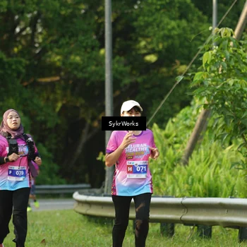 Runner Photo 7618277