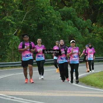 Runner Photo 7618285