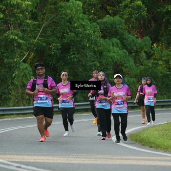 Runner Photo 7618286