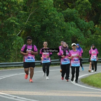 Runner Photo 7618288