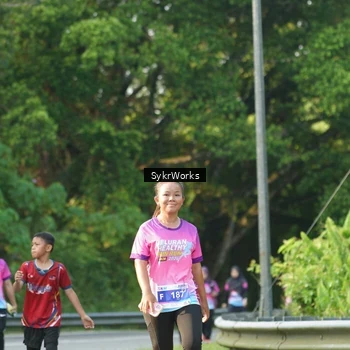 Runner Photo 7618291
