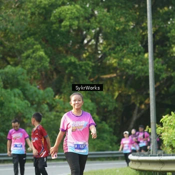 Runner Photo 7618295